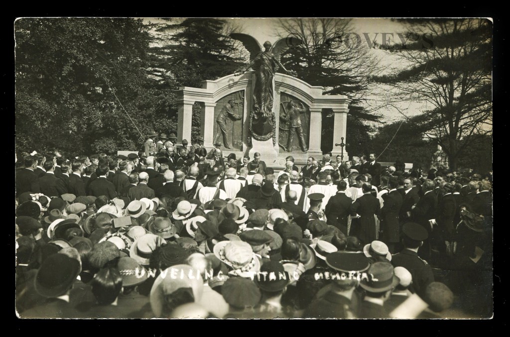 Postcard of the Unveiling of the Titanic Memorial ©Toovey's