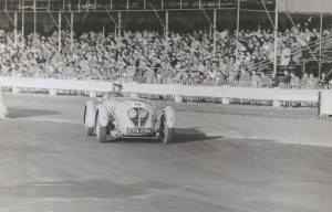 John Young racing his Healy Silverstone Chassis D20