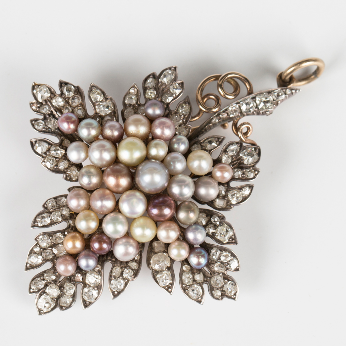 Jewellery: A Valentine’s Expression of Love – Toovey’s Blog